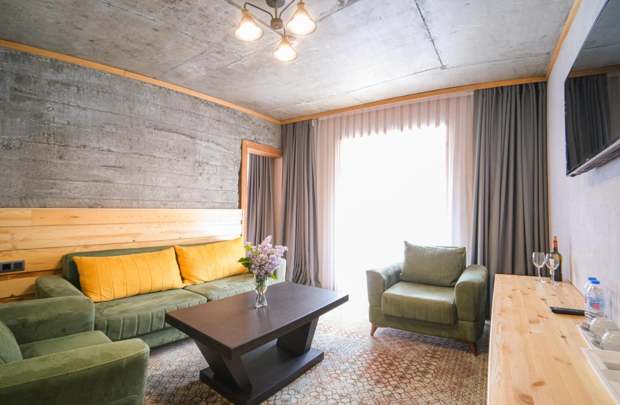 Hotel Posta ميستيا المظهر الخارجي الصورة